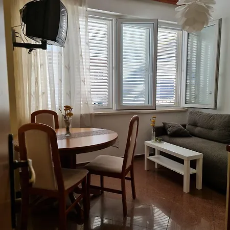 Dami Apartment Orebić