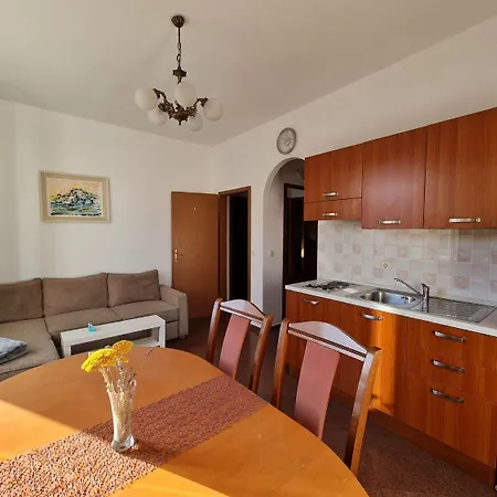 Apartment Dami